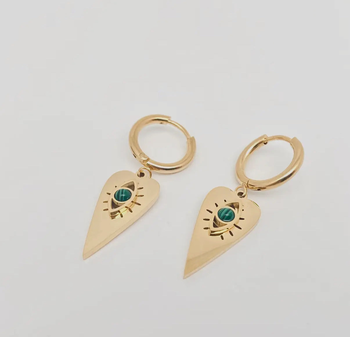 Inlaid Malachite Eyes Heart Charm Earrings