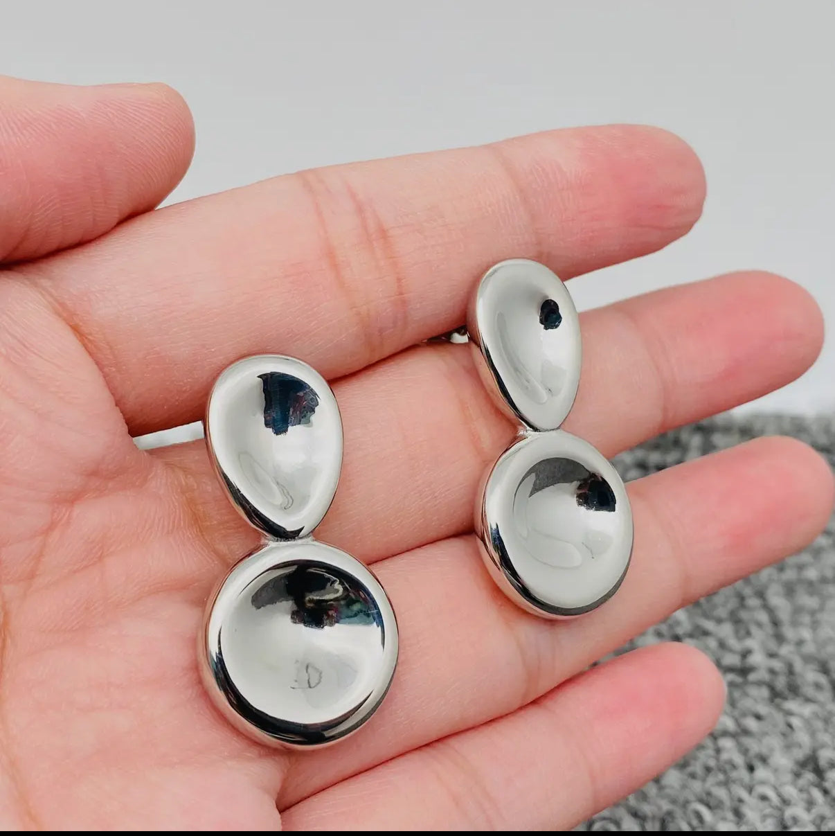 Glossy Concave Drop Earrings